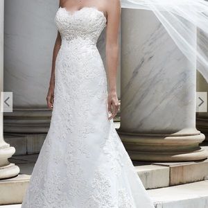 Casablanca Bridal 2072